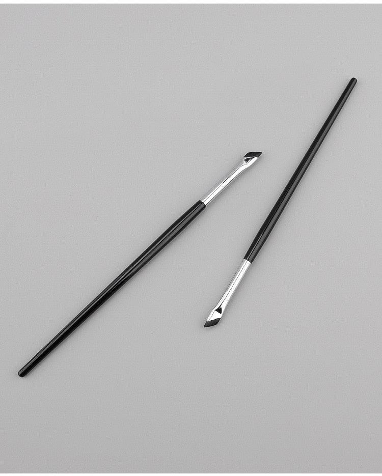 Pincel Delineador de Ojos Ultrafino Linea - Tienda Kiosko